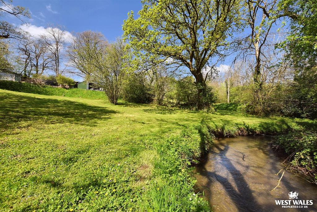 Stream Boundary