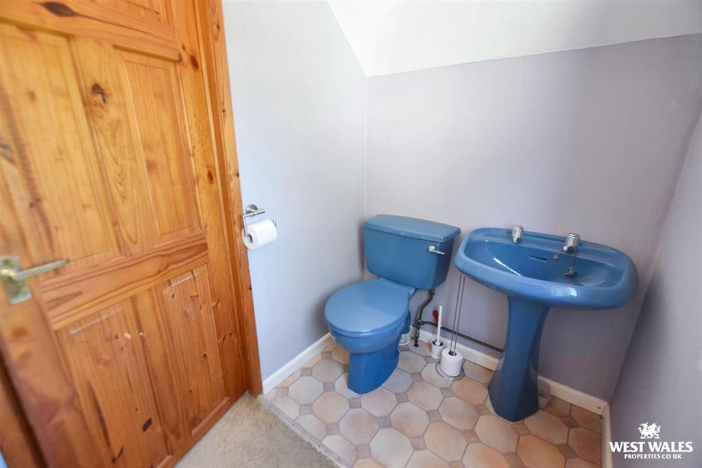 Master Ensuite WC