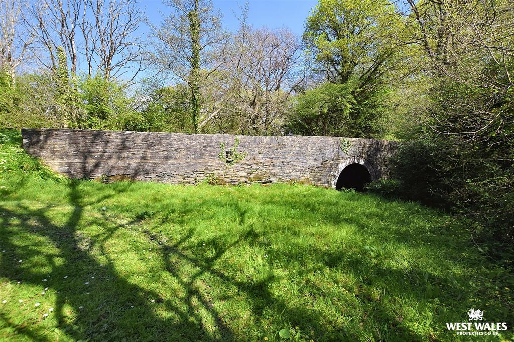 Historic Bridge Feature