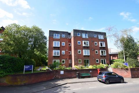 2 bedroom flat for sale, 18 New Road, Bromsgrove, Worcestershire, B60 2JD
