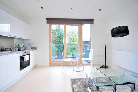 Studio to rent, 21 Wapping Lane, 10 Cobblestone Square, Wapping, London, E1W
