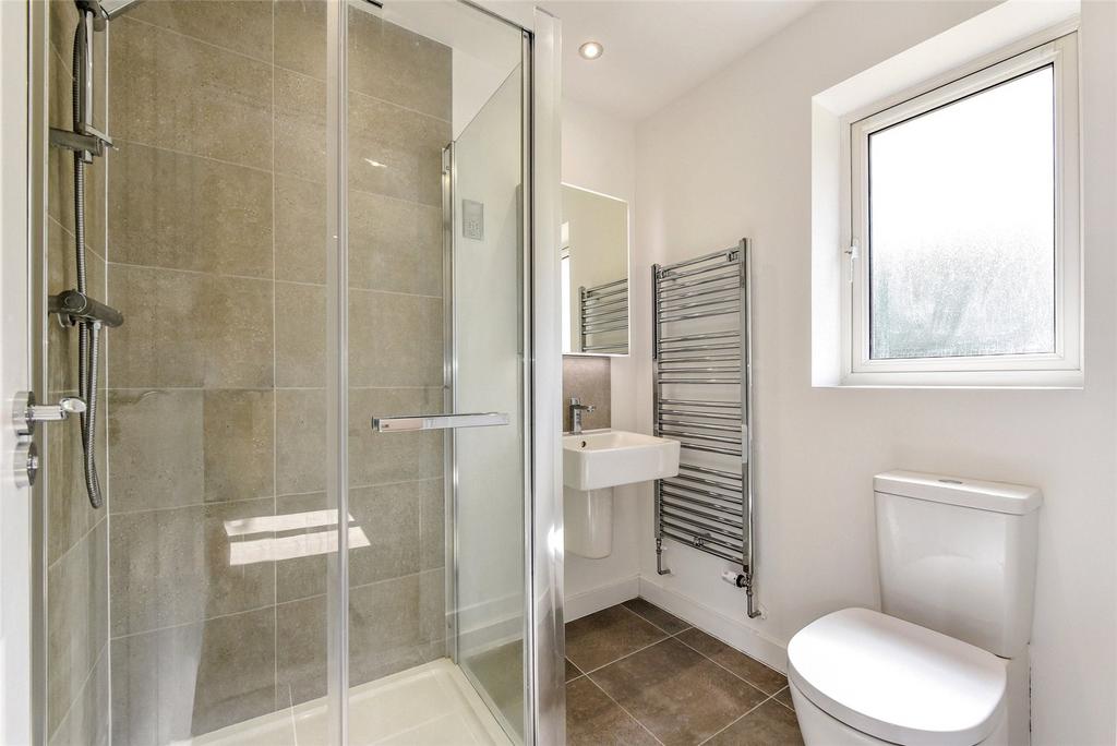 En-Suite 2