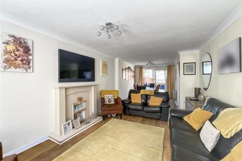 1 All Saints Close, Longwell Green, Bristol, BS30 9XQ