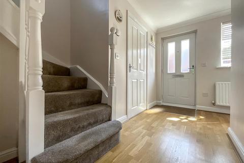 1 All Saints Close, Longwell Green, Bristol, BS30 9XQ