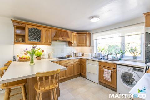 4 bedroom semi-detached house for sale, Wilmington Road, Quinton, B32
