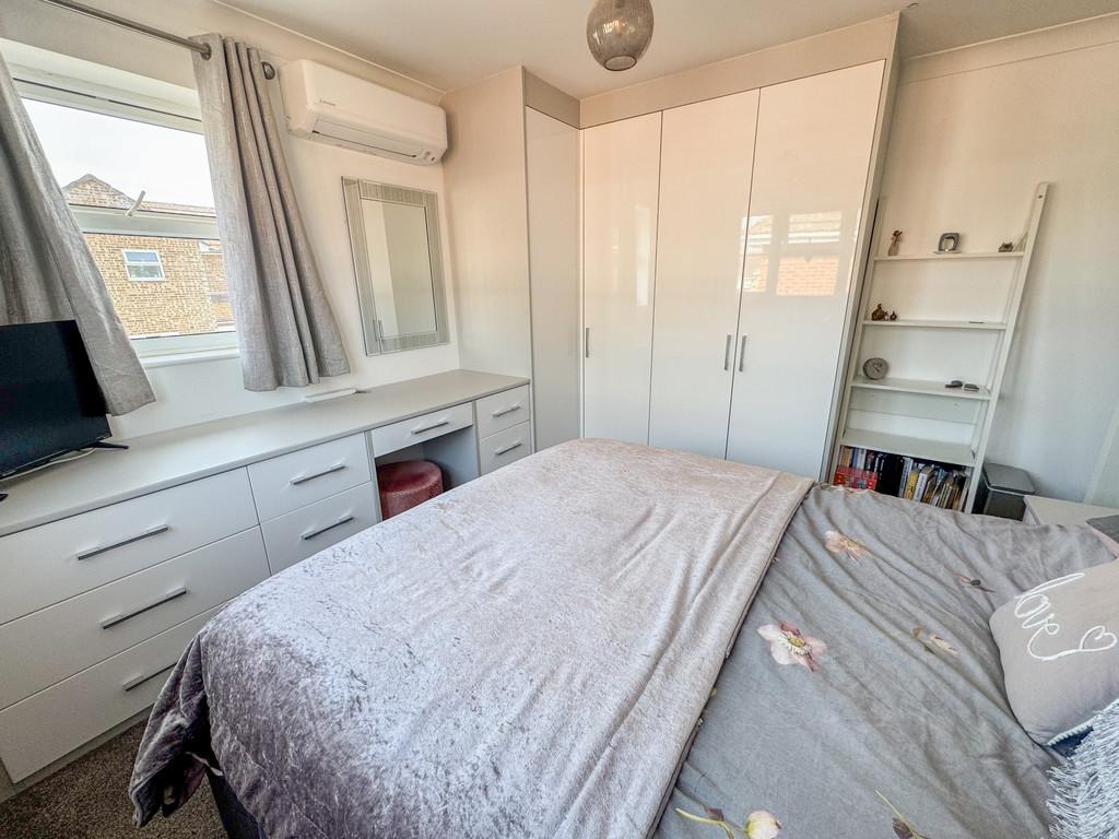 Bed 1 1