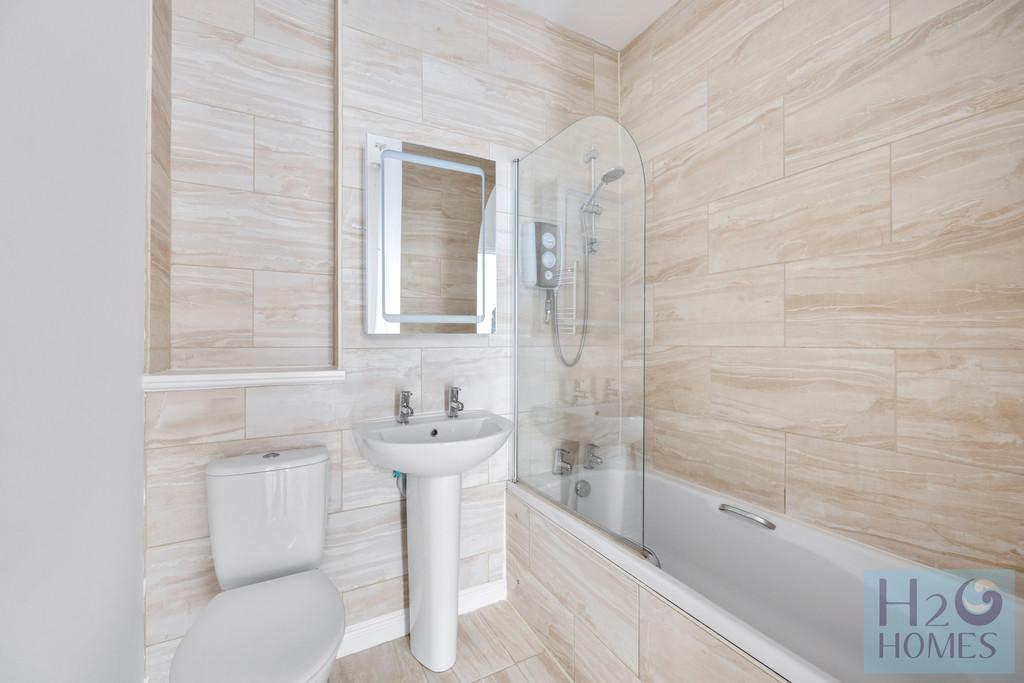 Brighton Marina, 38 Starboard Court-017