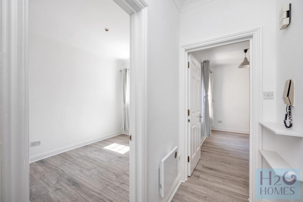 Brighton Marina, 38 Starboard Court-018