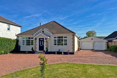 70 Bridgnorth Road, Wombourne, Wolverhampton, WV5 0AQ