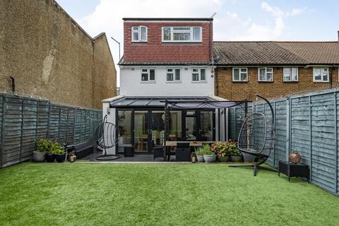 16 Aislibie Road, London, SE12 8QQ