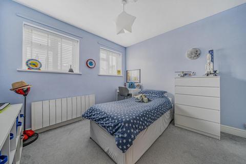 16 Aislibie Road, London, SE12 8QQ