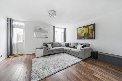 33 Mirror Path, London, SE9 4NY