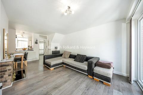 13 Charlesfield, London, SE9 4NX