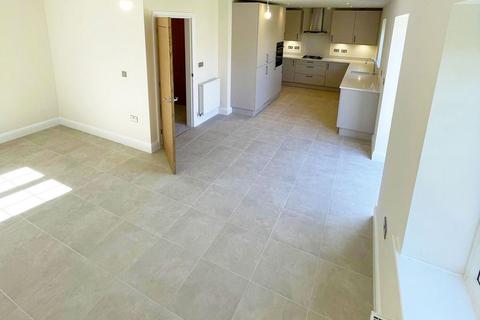 4 bedroom detached house for sale, Stoneley Road, Crewe CW1