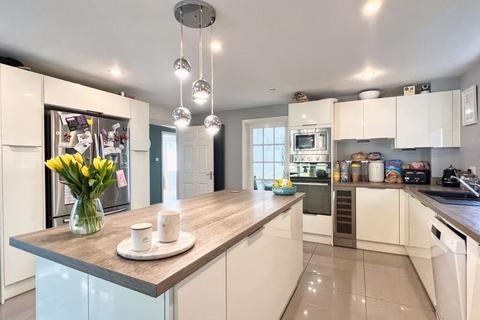 4 bedroom detached house for sale, 7 Parc Bronhaul Broadlands Bridgend CF31 5EP