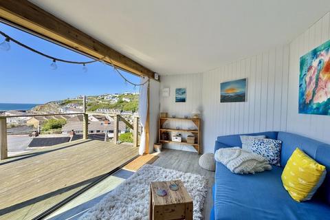 3 bedroom end of terrace house for sale, Glenfeadon Terrace, Portreath. SEA VIEW