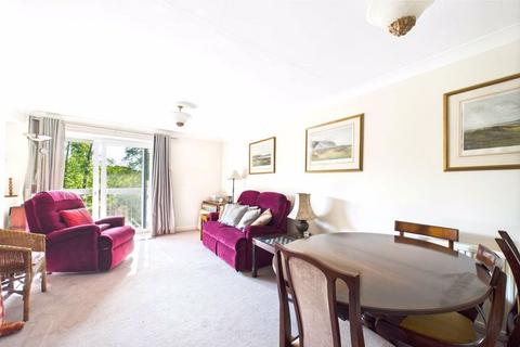 2, Campbell Court Dorking Road, Leatherhead, KT22 8HS