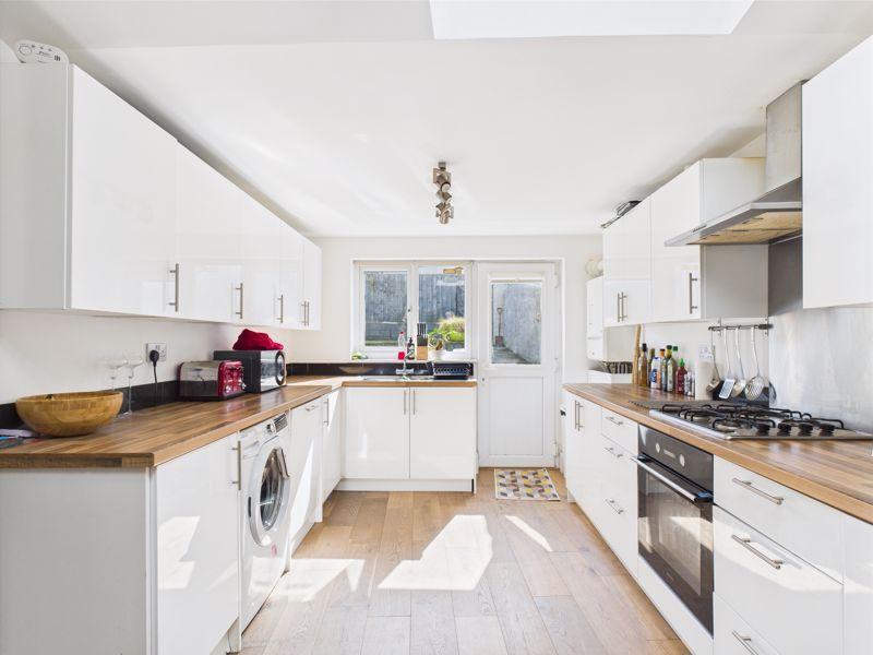 Kitchen to dining