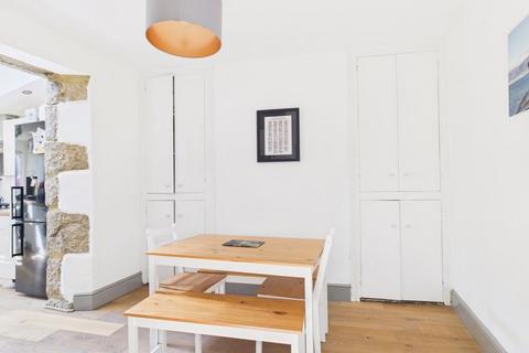 31 Bellevue, Redruth, TR15 1LF