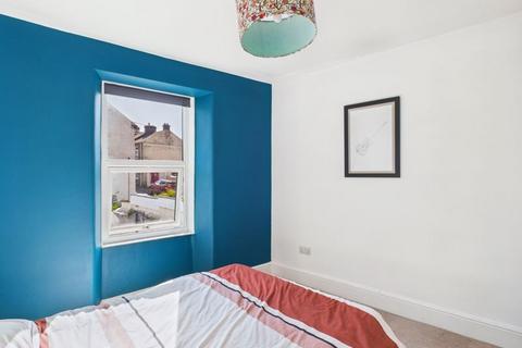 31 Bellevue, Redruth, TR15 1LF
