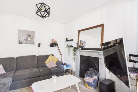 31 Bellevue, Redruth, TR15 1LF