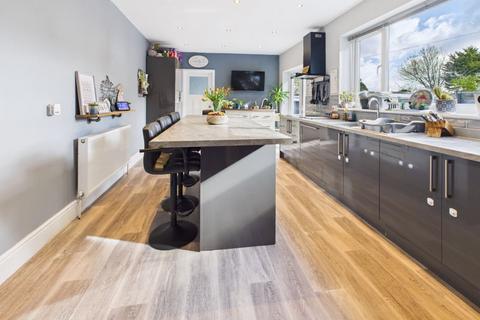 undefined, Pool, Redruth - A beautifully presented home