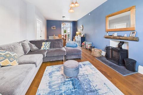undefined, Pool, Redruth - A beautifully presented home