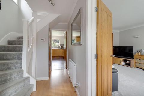 27 Bosman Drive, Windlesham, GU20 6JN