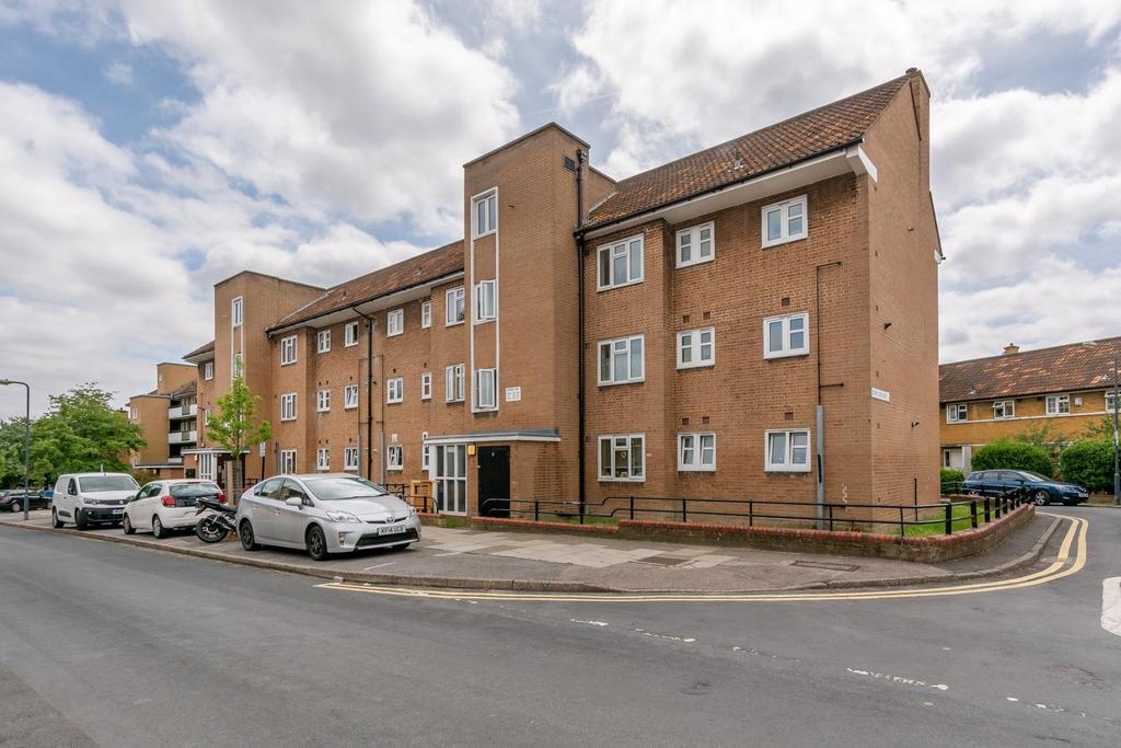 Brooke Lane, SE3 0 EB-1.jpg