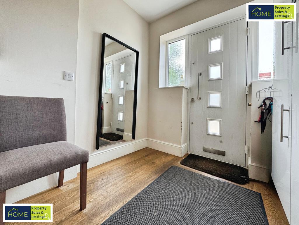 585 Loughborough Road, Birstall, Leicester, LE4 4 N