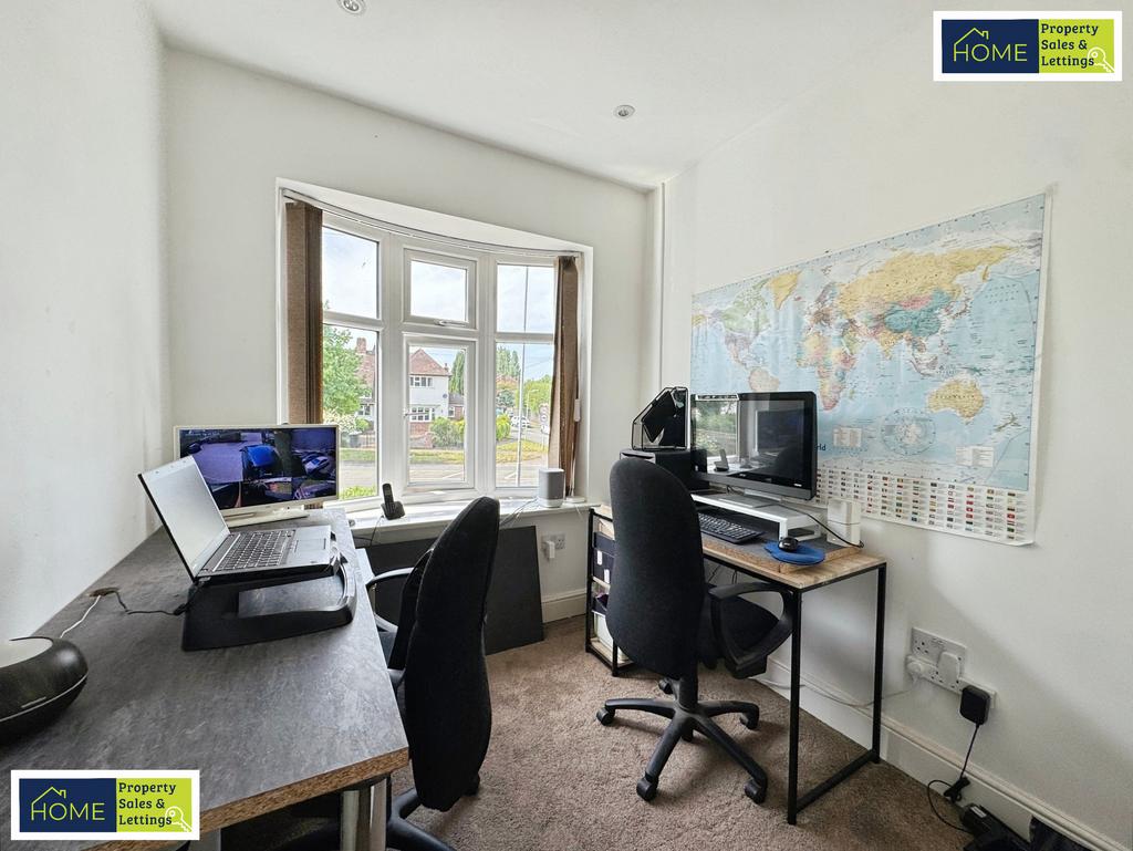 585 Loughborough Road, Birstall, Leicester, LE4 4 N