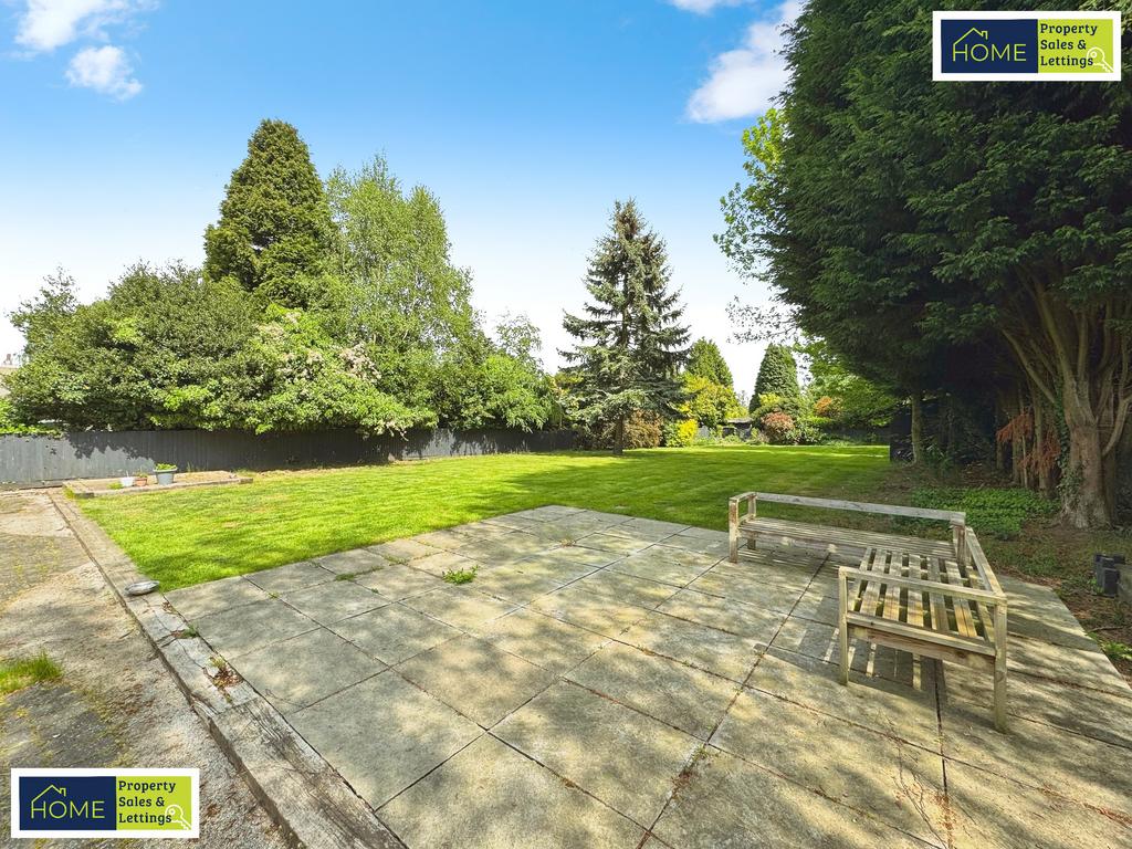 585 Loughborough Road, Birstall, Leicester, LE4 4 N