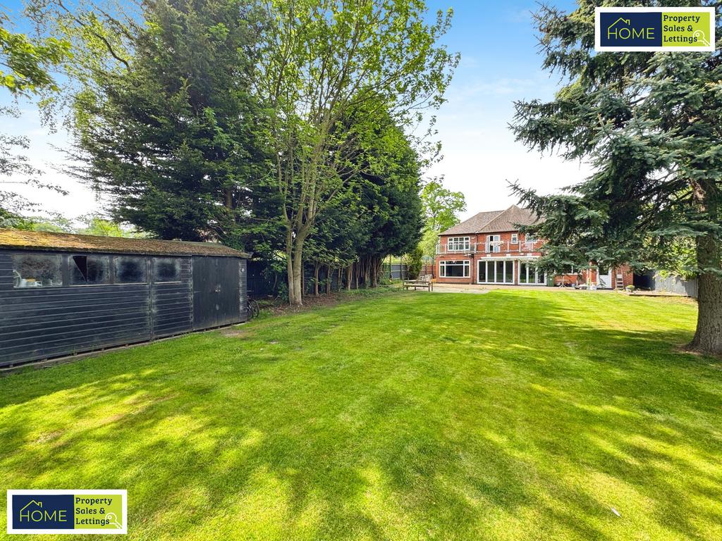 585 Loughborough Road, Birstall, Leicester, LE4 4 N