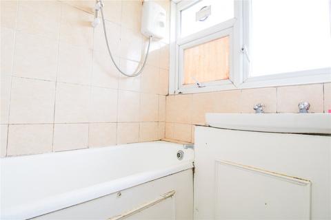 42 Border Gardens, Croydon, CR0 8LP