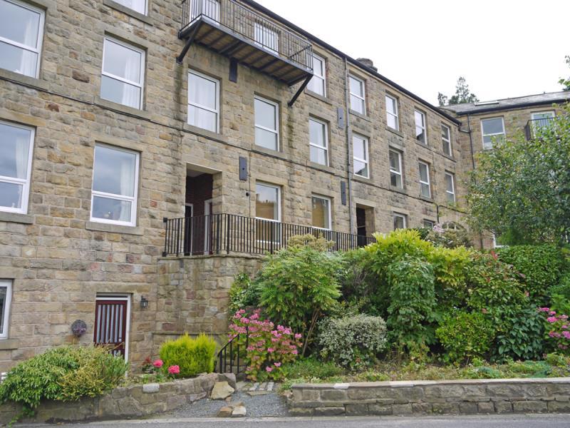 7b Birdcage Court, Otley, LS21 3HH 1 bed flat £550 pcm (£127 pw)