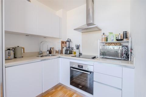 1 bedroom apartment for sale, Streatham High Road, London SW16