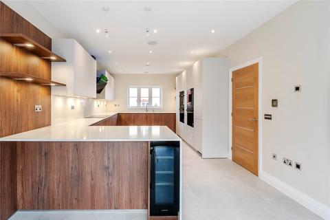 4 Brook Farm Close, Stoke Hammond, Milton Keynes, MK17 9FN