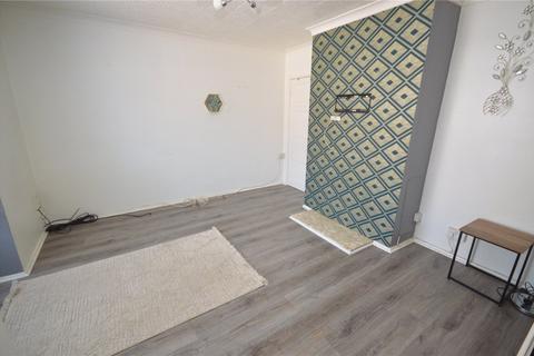 3 bedroom terraced house to rent, Whipperley Way, Luton, LU1