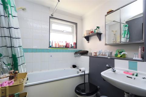 98 Corn Hill, Two Mile Ash, Milton Keynes, MK8 8HB