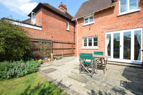 Harpsden Cottage High Street, Goring, Reading, RG8 9BA