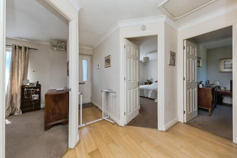 23 Elm Drive, Holmes Chapel, Crewe, CW4 7QA