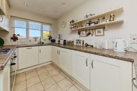 23 Elm Drive, Holmes Chapel, Crewe, CW4 7QA