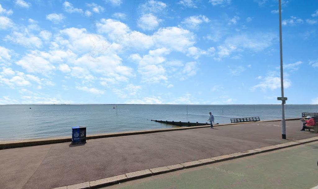 Sea Close By