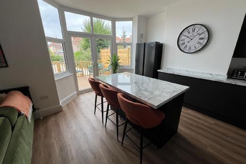 5 bedroom house to rent, Bristol BS16