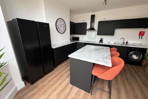 5 bedroom house to rent, Bristol BS16