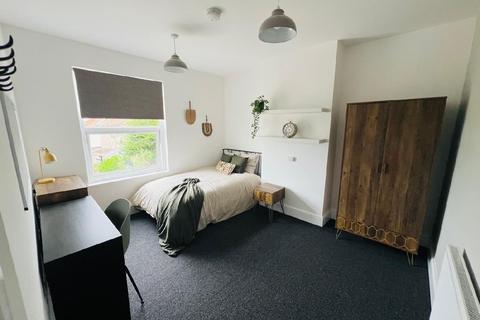 5 bedroom house to rent, Bristol BS16