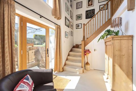 2 bedroom barn conversion for sale, Church Farm Walk, Steyning BN44