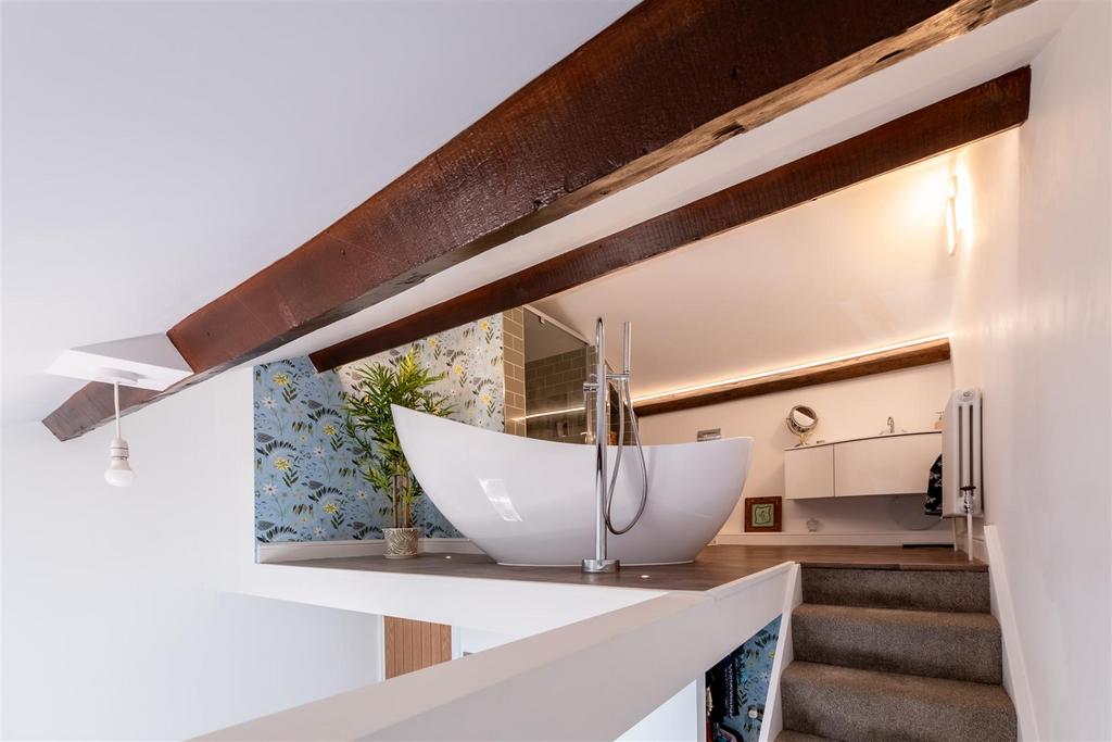 14 Burgess Place-025.jpg