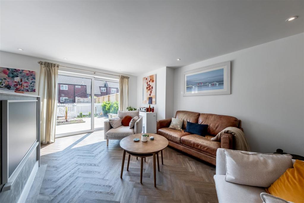 14 Burgess Place-010.jpg
