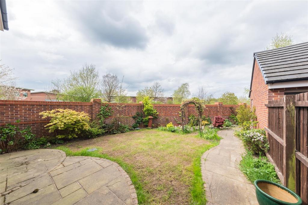 18 Williams Drive-032.jpg